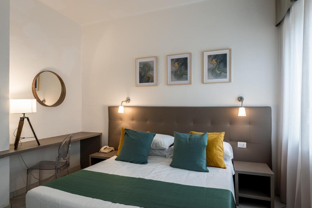 Hotel Continental Сенигалия Екстериор снимка